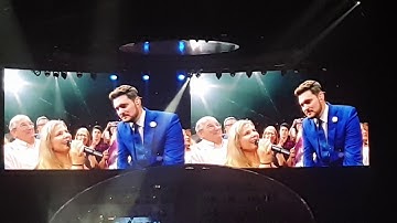 Michael Buble Barcelona picks a fan and this is what happens