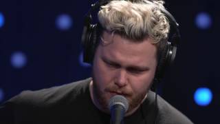 alt-J - Tessellate (Live on KEXP) chords