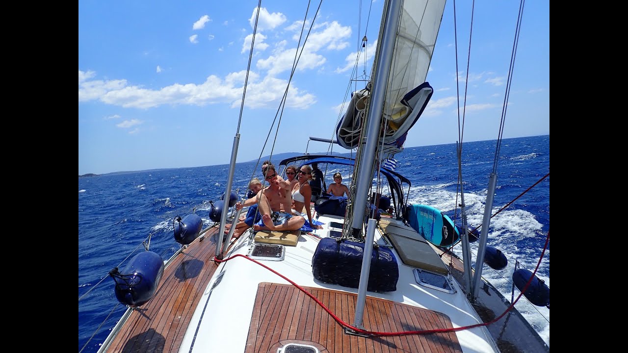 Location voilier grece avec skipper| les Cyclades de Paros ou quelquefois  Mykonos en bateau location bateau
