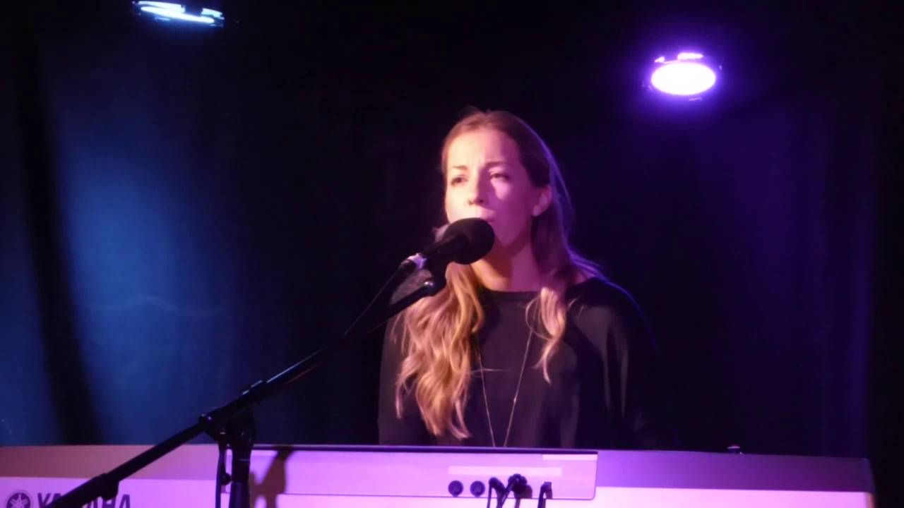 Watch Lauren Ray - Unexpected Man (HD) - The Troubadour - 23.08.16 on YouTube Watch Lauren Ray - Unexpected Man (HD) - The Troubadour - 23.08.16 on YouTube