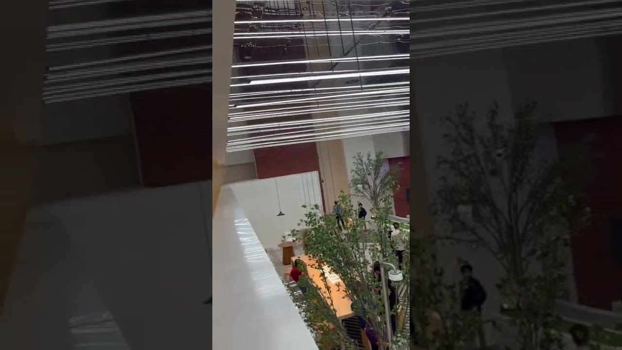 OnePlus’s biggest store in Bangalore amazing experience