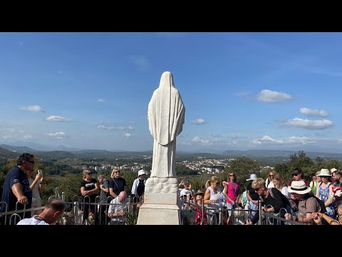WOW ! LOOK WHAT HAPPENS AT APPARITION HILL MEDJUGOERJE