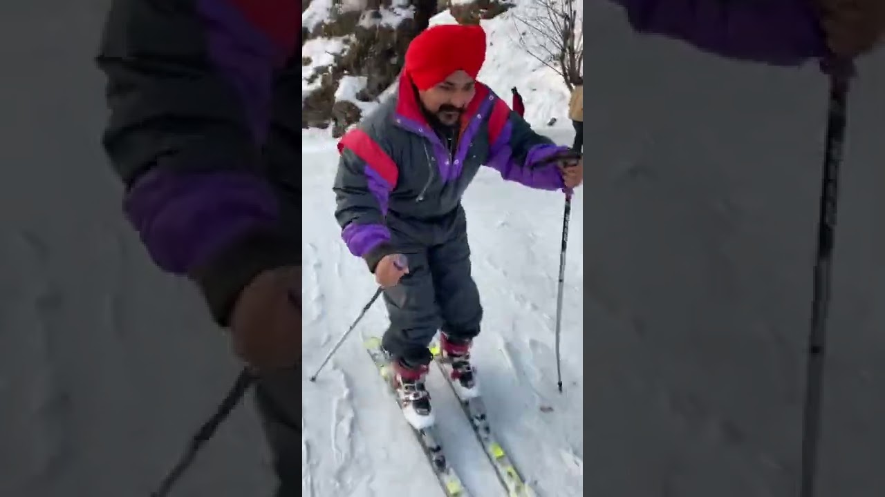 snow activity rohtang pass enjoy in summer Manali travel dairy snow skiing 