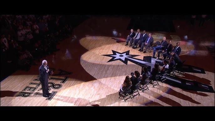 San Antonio Spurs retire Manu Ginóbili's jersey in emotional ceremony