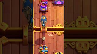 Unpredictable Bro 💀 #clashroyale #shorts