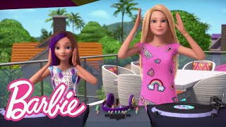 Skipper ile gizemli bir yarışma ve şarkı eğlencesi | Barbie Vlog'ları | @BarbieTurkiye