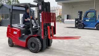 STMA brand 2000kg capacity electric forklift with lithium battery