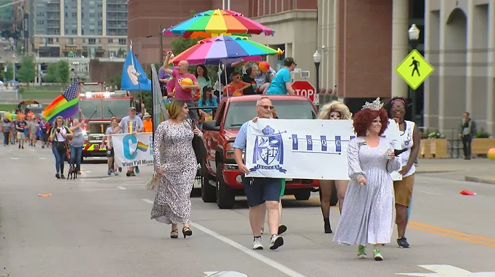 Ky. bill making drag shows 'adult-oriented businesses,’ causes concerns about pride events