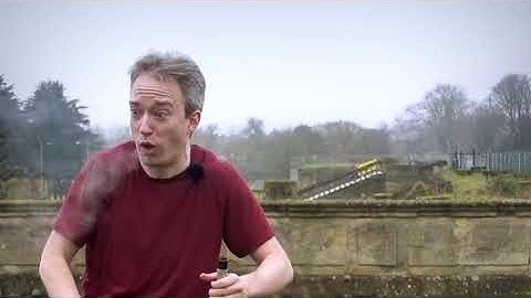 Tom Scott chokes on vape but it