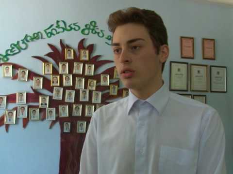 ფოთის მე-15 სკოლას საჩუქრად წიგნები გადაეცა 04 04 17