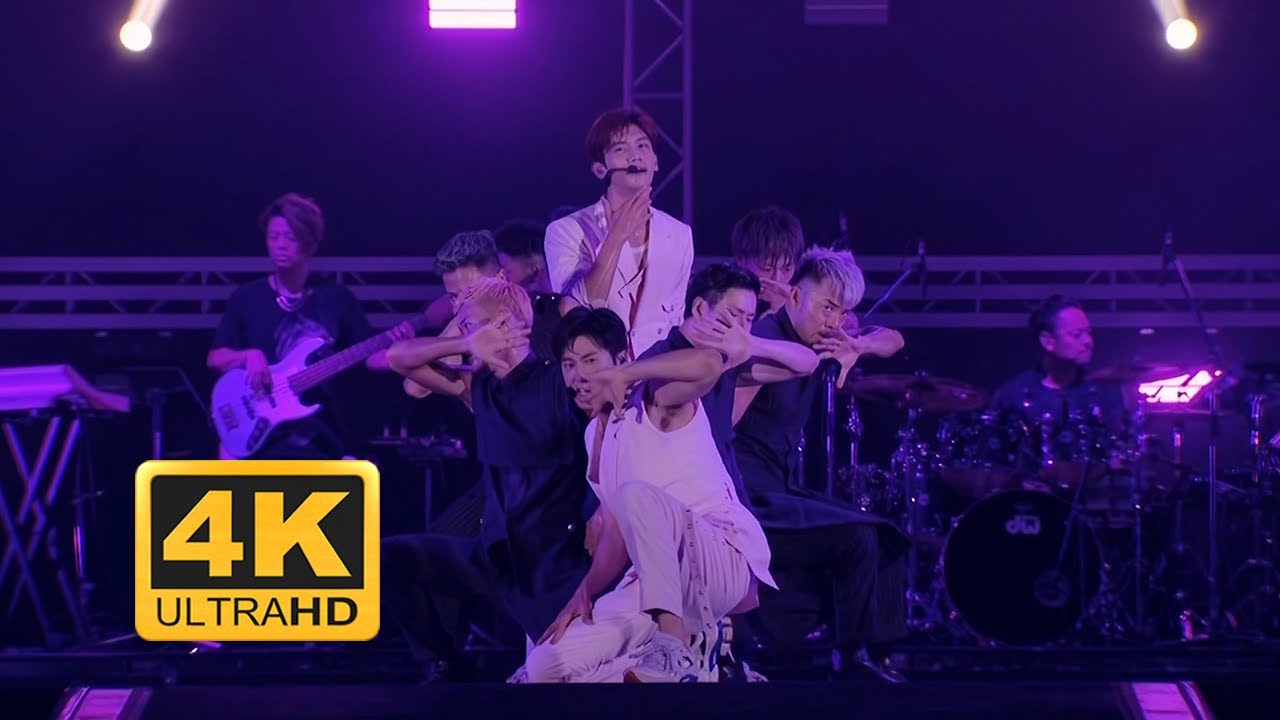 東方神起 / 「Superstar」 a-nation 2018 - YouTube