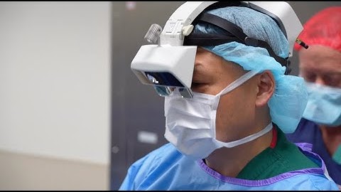 UHealth Spine Surgeon First in Florida to Use New Augmented Reality Guided Spine Surgery Technology