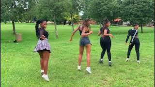 Dj melzi ft Mphow69 & mkeyz   Bayekele🏽💃🏽 #BayekeleChallenge #fourcousins