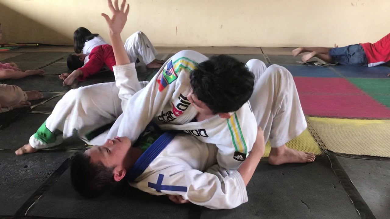 Blind BJJ Kids | Side Control Attacks | Ronin BJJ Davao - YouTube