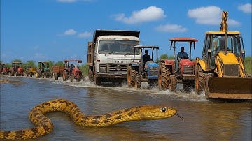 JCB 3dx Eco Machine Loading Mud Tractor