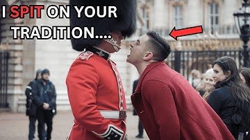 Rich Tourist Spat on the Royal Guard’s Face – What happened next Left Everyone Speechless