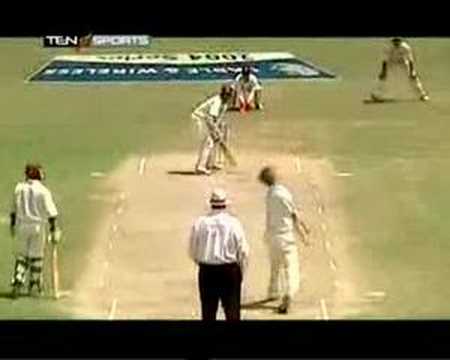 Brian Lara 400* at Antigua Part 1/2