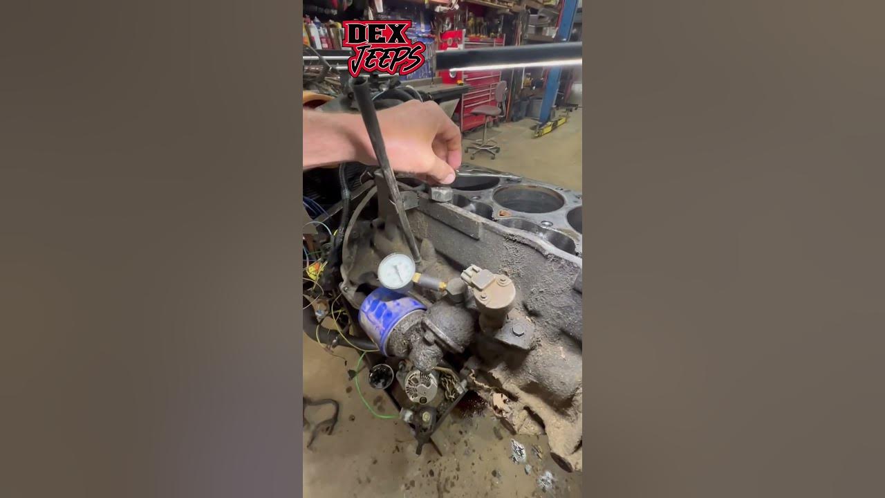 Jeep oil leak fix. #jeep #jeepxj #jeepzj #oilleak #jeep40 #mechanic #