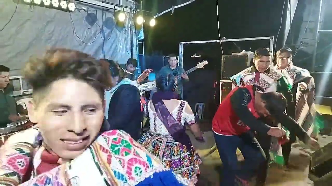 CUATRO LAGUNAS Y SU LLAVERITO NELLY JAQQUEHUA EN VIVO 2022