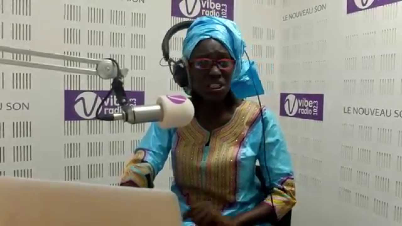Mariéme Faye Sall rend visite à Vibe Radio YouTube