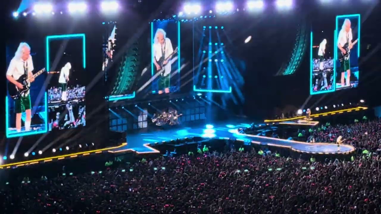 AC/DC  - Shoot to Thrill - Live at Morumbi Stadium, São Paulo, Brazil - 24/02/2026.