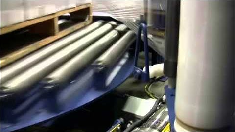 Lantech Q Automatic Stretch Wrapper