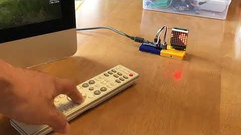 テレビのリモコンで操作する