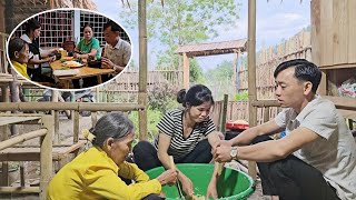 Download Lagu After all the things that have happened, the whole family is happy together again. MP3 Download Lagu After all the things that have happened, the whole family is happy together again. MP3