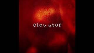 32BisEstudio - Elevator