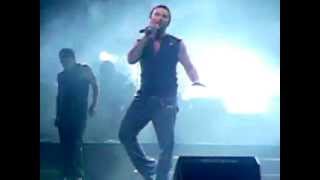 TARKAN - Don't Leave Me Alone (Makedonya 18.06.2007 konseri) Resimi