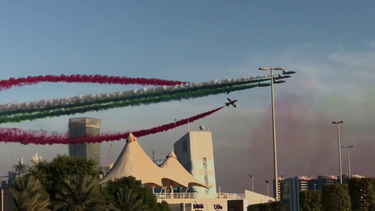 Abu Dhabi Air Show & Life UAE TRAVEL & TOURS - YouTube