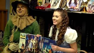 The Wizard of Oz Story With Dorothy and Scarecrow LIVE!