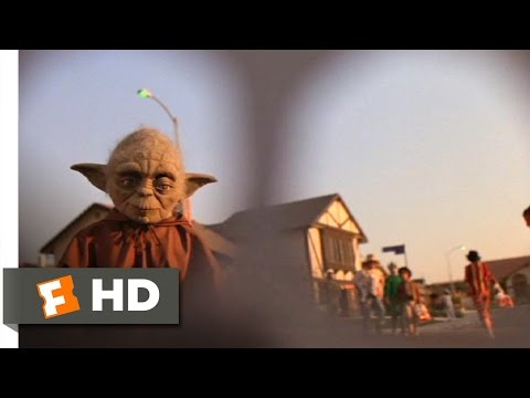 E.T. Meets Yoda In 'E.T. the Extra-Terrestrial'