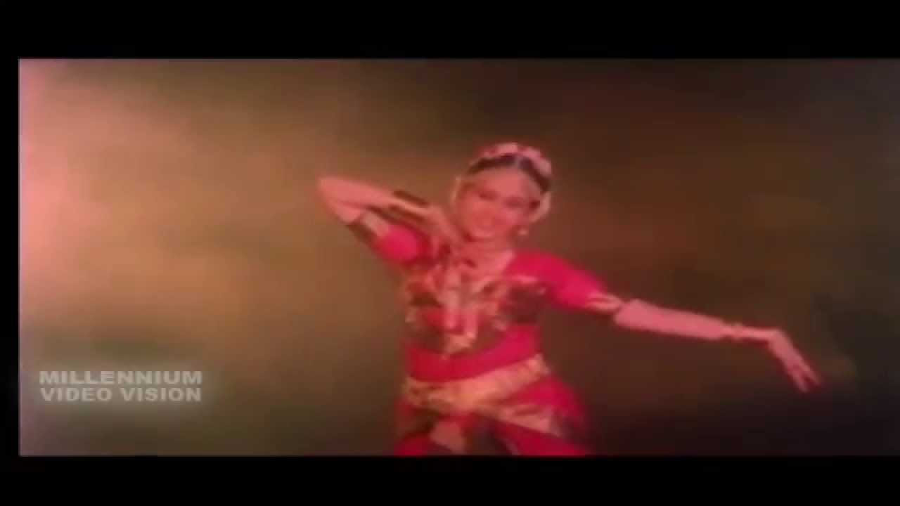 Hit Song  Krishna Nee  Radha Madhavam  Malayalam Film Song