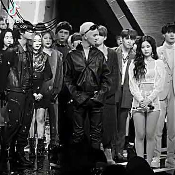 Jealous taehyung 😮🤯 hopefully  unbelievable 😵🤯 #jennie  #taehyung #taennie #bts #blackpink