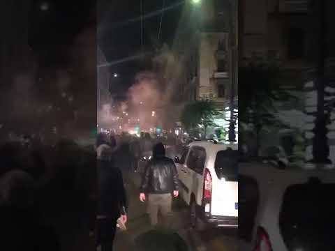 Riots from Naples live at midnight  #napoli #covid_19 #lockdown #covid2020 #protesting #riots