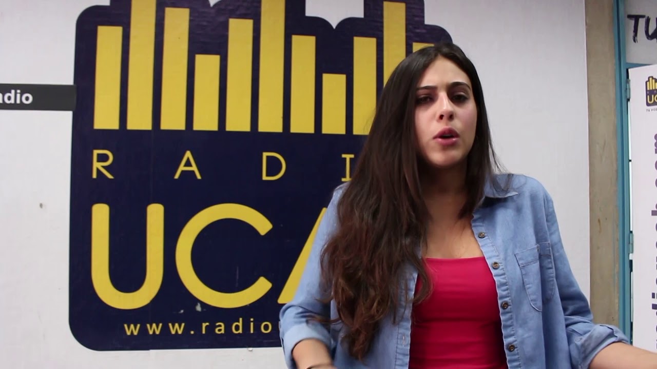 EL UCABISTA PREGUNTA SOBRE RADIO A...PAULA DÍAZ YouTube