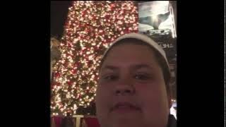 MeRrY cRiSiS