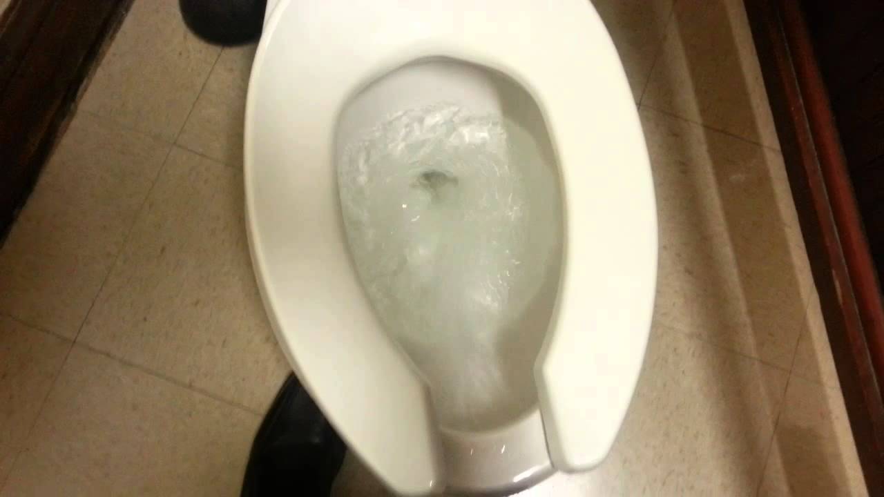 Early 2000's American Standard Cadet II - YouTube