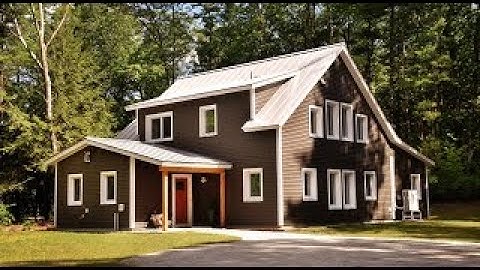 Tour of a Tradd-style Unity Home in Hollis, NH.