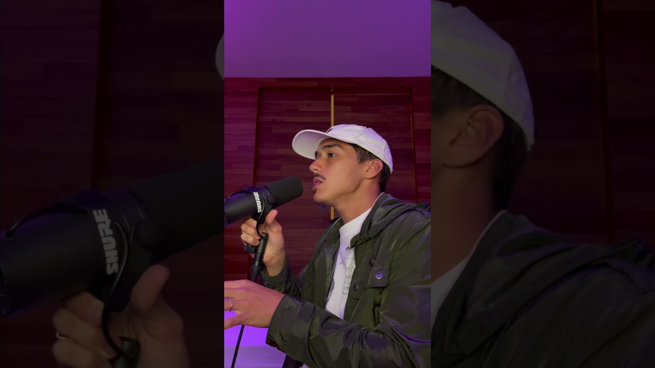 chills everytime i listen to this song             