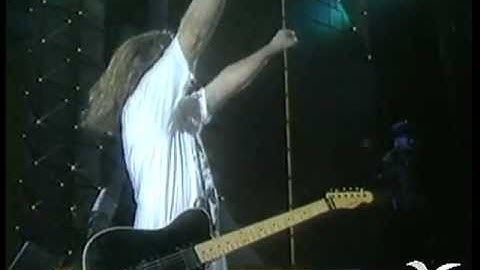 Thumbnail of Festival de Viña 1991, Miguel Mateos, Atado a un Sentimiento