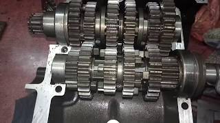 видео: половиним двигатель zzr 250 картинка: половиним двигатель zzr 250