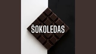 Mergaitė Liūdnom Akim