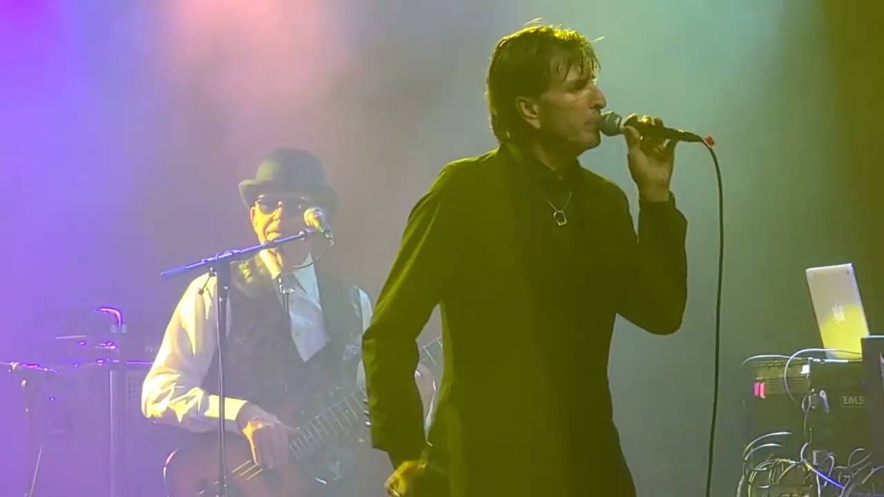The Fixx - A Life Survived / Happy Landings / Saved By Zero [Live