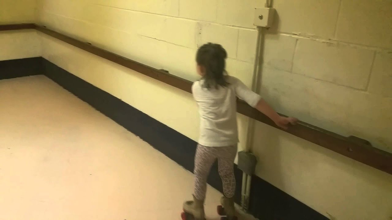 Addison's First Roller Skating Experience - YouTube