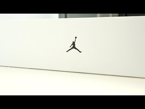 UNBOXING: Michael Jordan&rsquo;s First Sneaker Exclusive as a Player