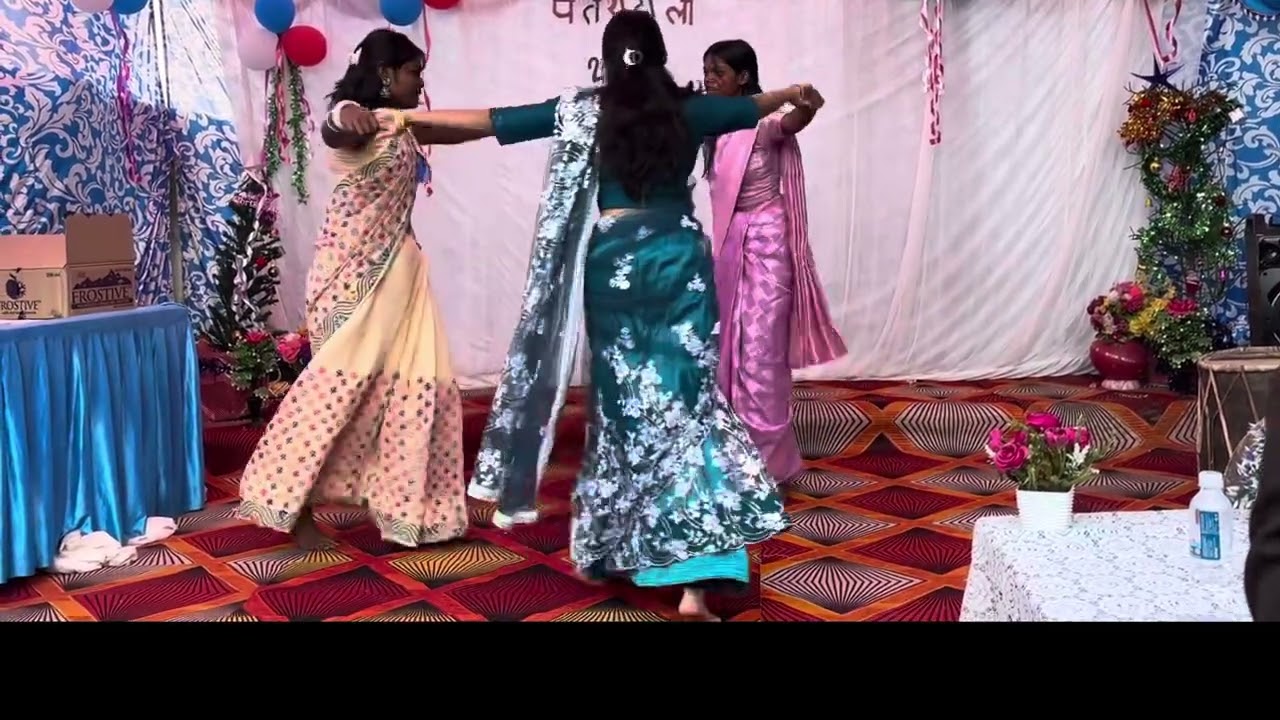 Christmas gathering mahotsav dance 2025 patratoli Lohardaga// #lohardagavlog #danceperformance 