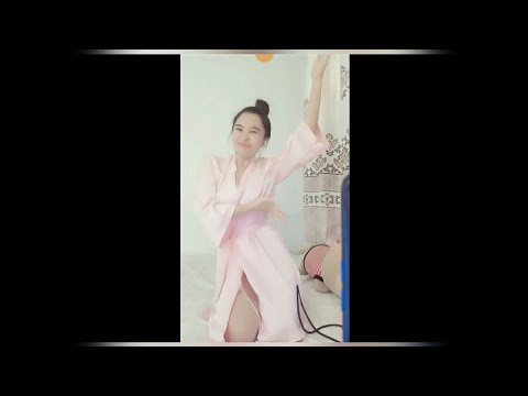 Video Bigo Cô giáo gạ tình user bigo, Show hàng múa hát nóng... - youtube