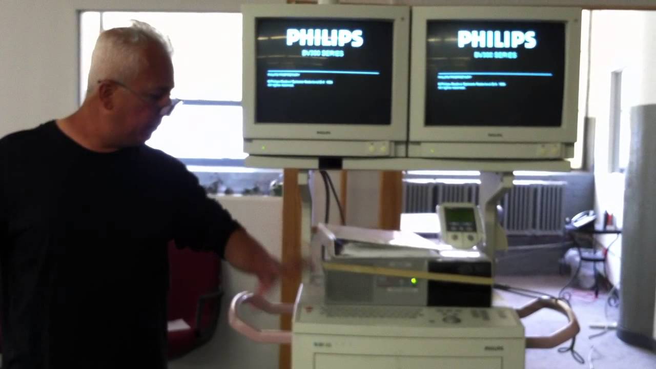 Philips BV 300 Plugging in 2